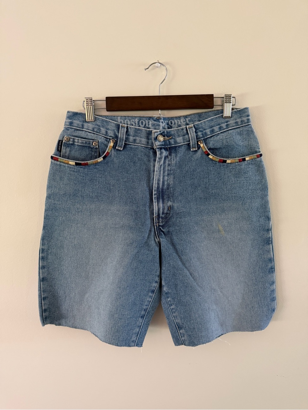 Boston Proper Medium Wash Upcycled Embroider High Rise 8.5” Jorts Jean Shorts 10